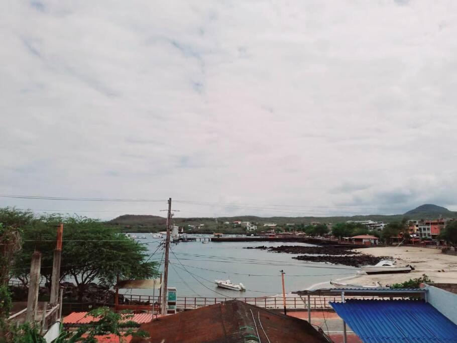 Casa Playa Los Marinos Puerto Baquerizo Moreno Zewnętrze zdjęcie
